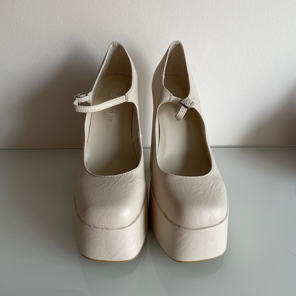 Koi Footwear Sweet Attitude platform heels - Picture 5 of 10